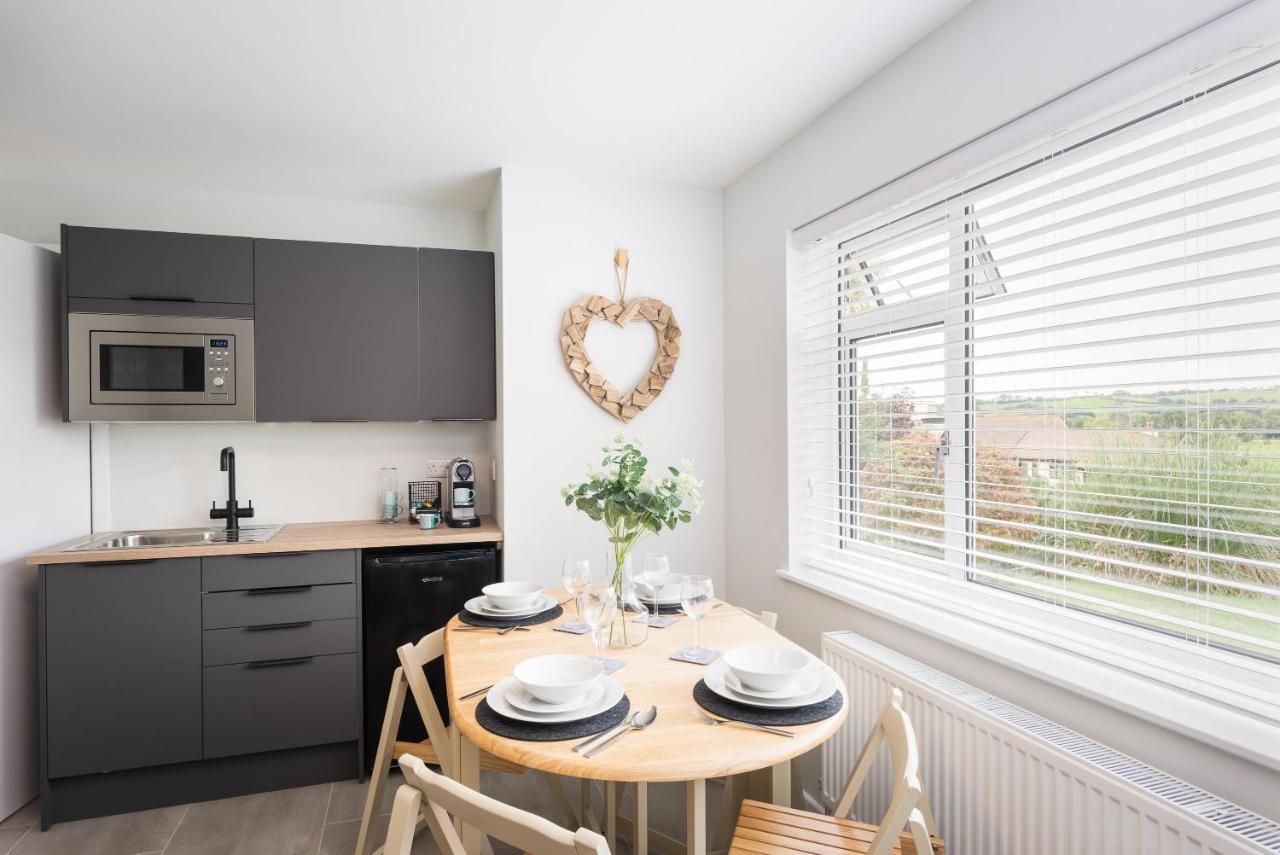 River Retreat Apartment Exeter - River Views & Parking Eksteriør billede